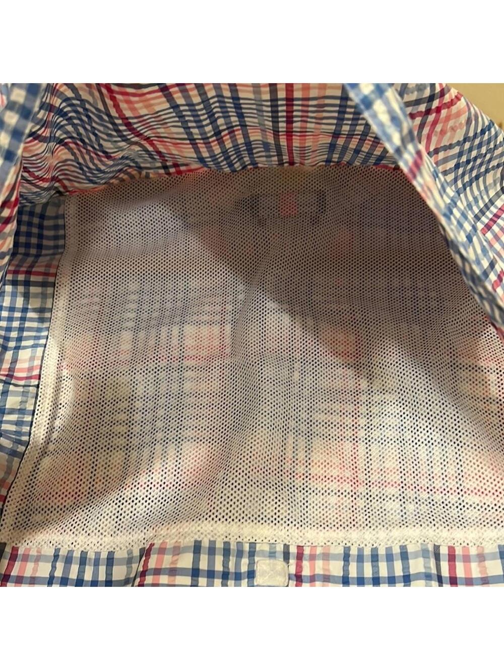 Vineyard Vines seersucker harbor shirt w vented back L - Picture 7 of 12